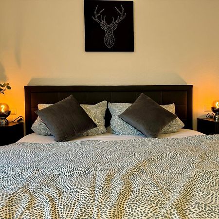 Traumhafte Wohnung Am Stadtbrunnen Der Altstadt Пфулендорф Екстериор снимка
